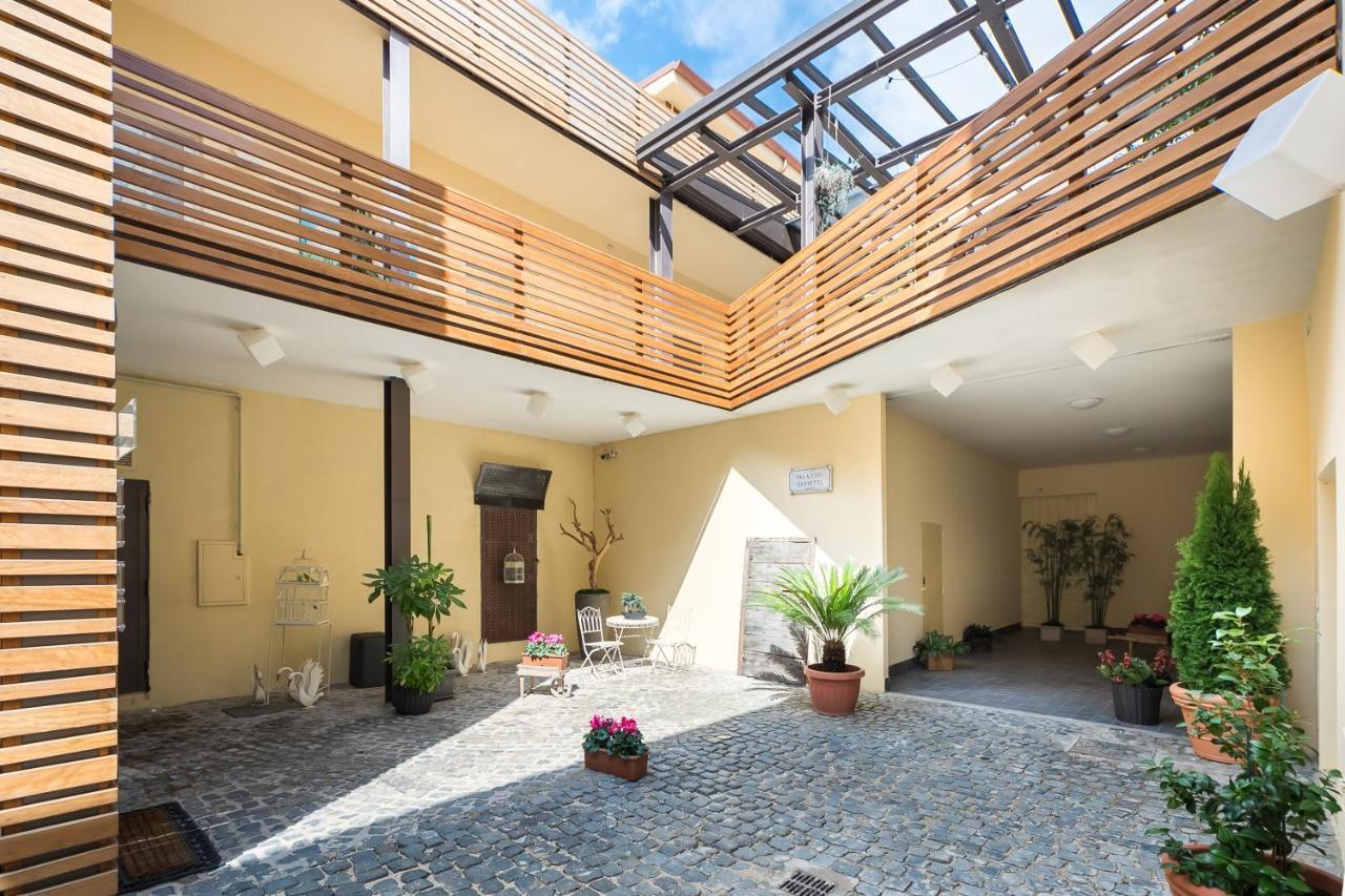 Pensión Borghetto 3*